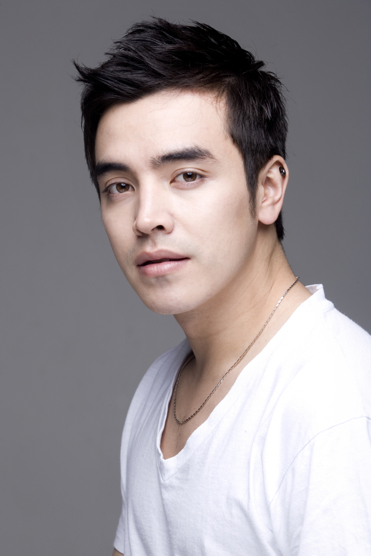 profile3.jpg